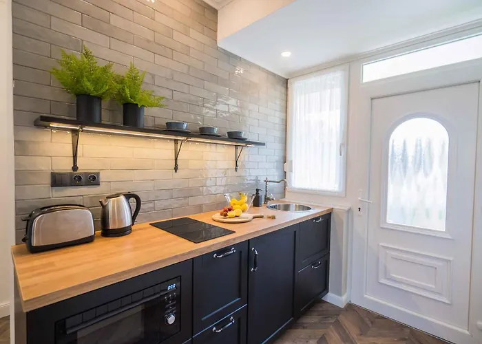 Апартаменты In - Balaton 19735 *